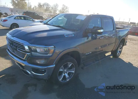 2022 Ram 1500 Laramie 4X4 5'7 Box z USA, uszkodzony, nr VIN 1C6SRFJM1NN378624